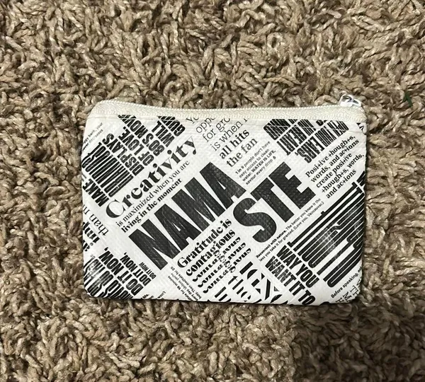 Lululemon Card Pouch - Image 2