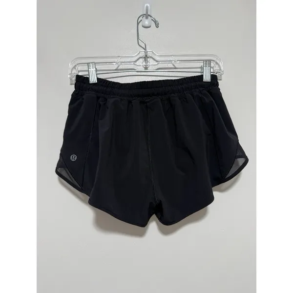 Lululemon Hotty Hot Short II *2.5" Black Size 8 - Image 4