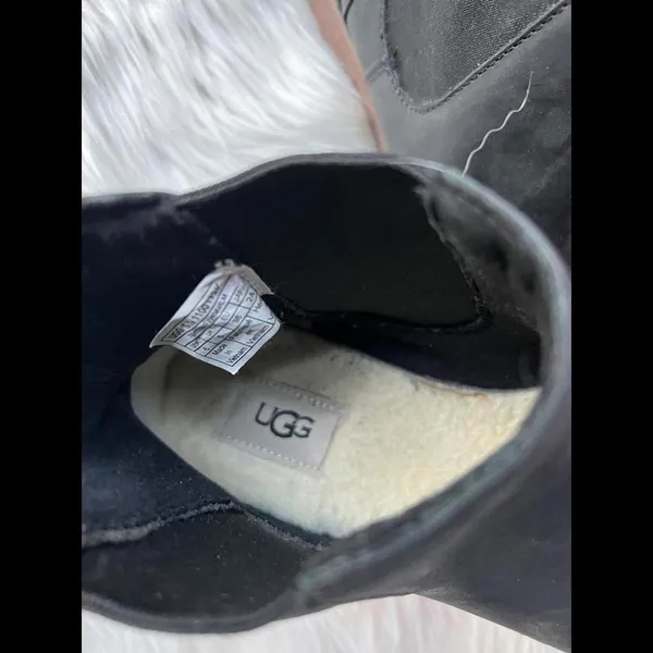 UGG Women's Classic Ankle Chelsea Boots - Size 6 - Image 2