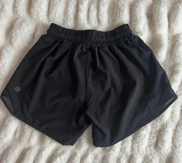 Lululemon 4” Low-Rise Hotty Hot Shorts - Image 2
