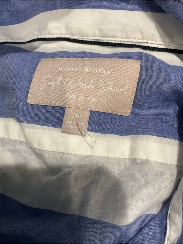 Banana Republic Blue and White Striped Soft Wash Shirt Size Medium - Image 7