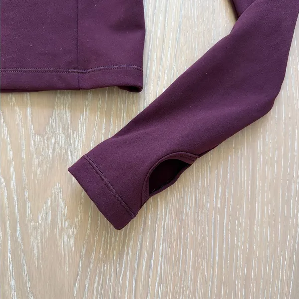 White Fox Active Jacket Race To You Size XS Merlot Burgundy - Image 4