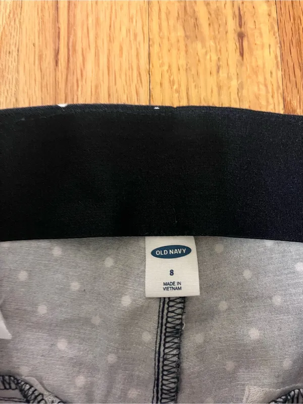 Women’s Old Navy white and Polka dot pant size 8 - Image 3