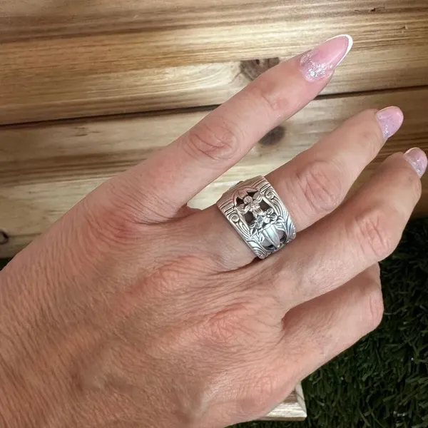 Handmade Ring size 6.5 - Image 9