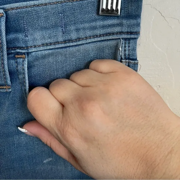 Madewell 10 in High Rise Skinny Raw Hem Denim‎ Jeans - Image 4