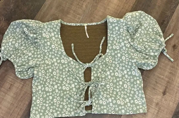 Free People Sweet Sun Top Size S Green Floral Puff Sleeve Crop - Image 3