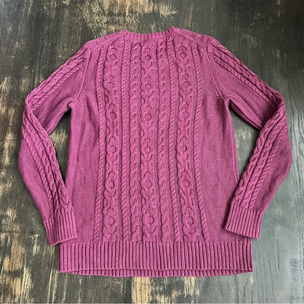 L.L. Bean Women’s Purple Magenta Cable Knit Fishermans Crew Neck Sweater Plum M - Image 2