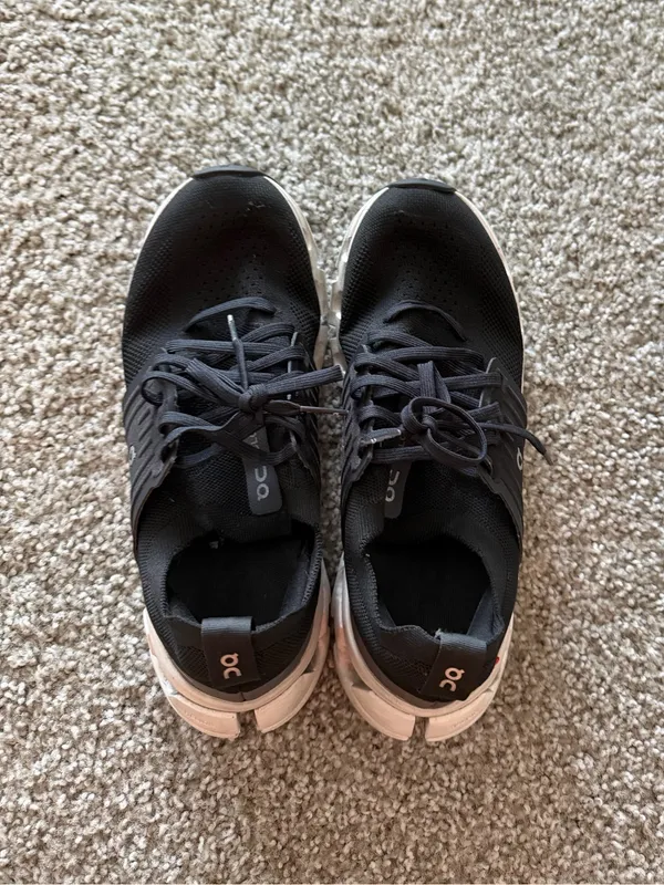 On Running Cloudswift 3 Sneakers On Clouds Womens Athletic Sneakers Size 9 - Image 3
