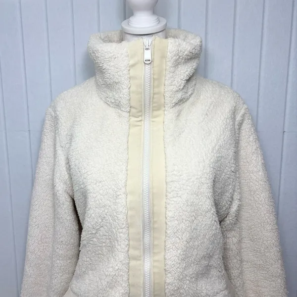 Athleta Tugga long sherpa jacket in a‎ natural/cream color Size L - Image 3