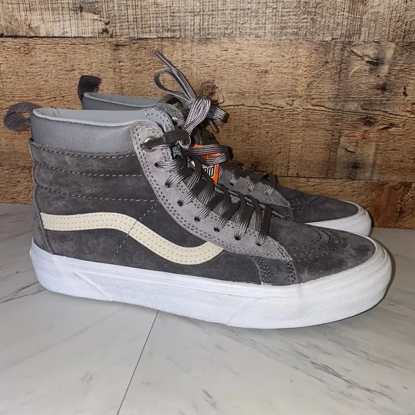 Vans Grey SK8-Hi Rabbit Frost Skate Shoes New with tags Mismatched - Image 3