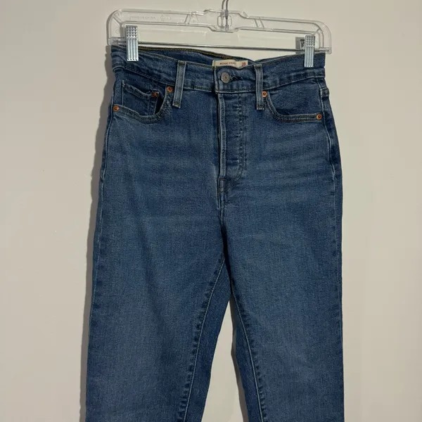 Levi's Wedgie Straight Button Fly‎ In Blue Size 28 - Image 3