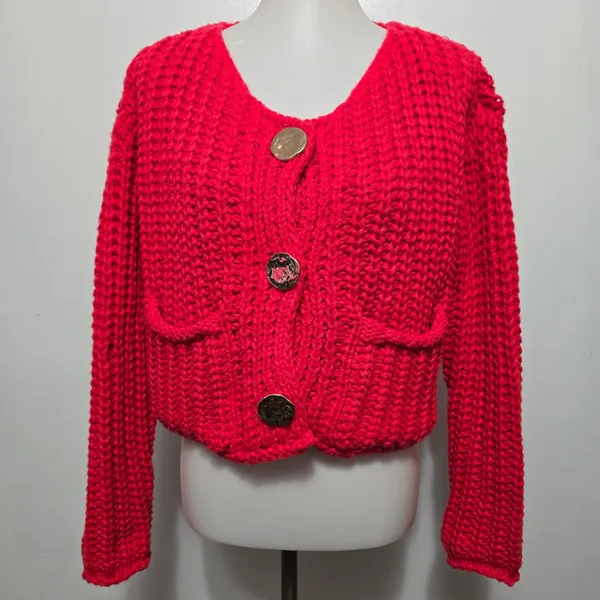 Chunky Knit Red Cropped Cardigan Gold Button Pockets Women Size M - Image 2