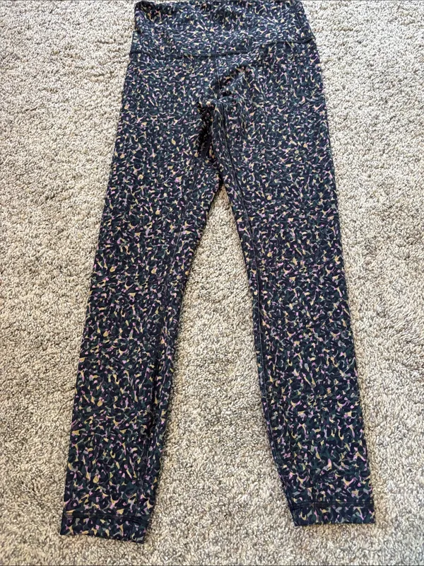 Lululemon Wunder Train High-Rise Tight 25" size 6 - Image 2
