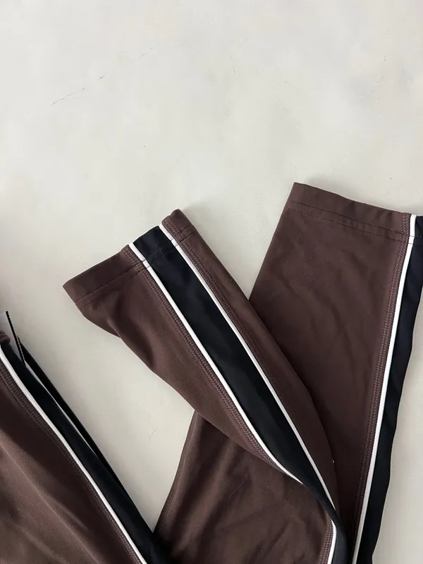 Splits59 Margot Rigor Leggings in Dark Chocolate Brown / Black Stripe L $138 - Image 4