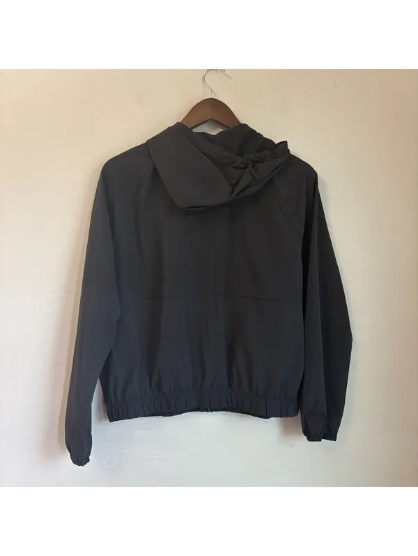 Fabletics One Black Full Zip Hooded Activewear Windbreaker Jacket Women’s Medium - Image 4