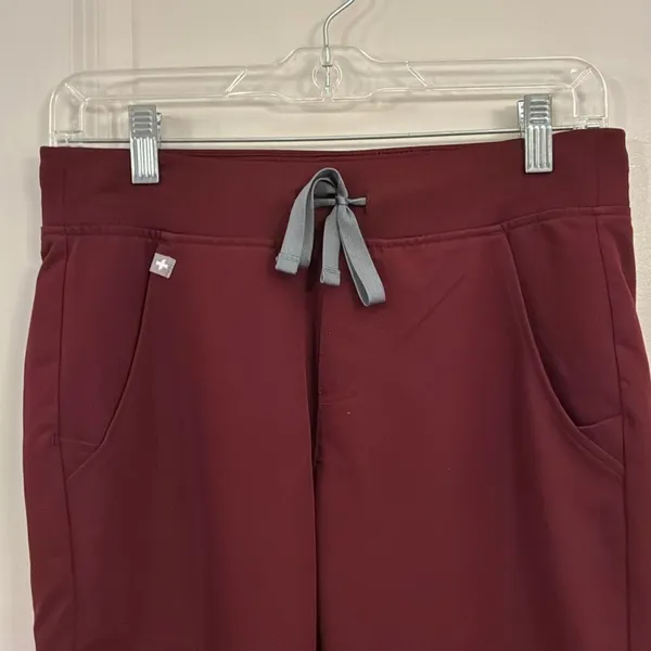 Figs scrub joggers women’s size extra small - Image 2