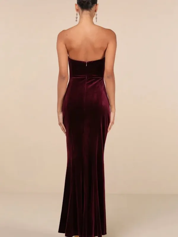 Lulu's Strapless Velvet Maxi Dress in Wine - Image 4