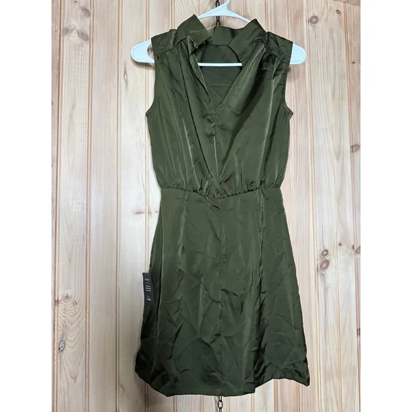 NWOT Lulus Classic Elegance Olive Satin Sleeveless Mock Neck Mini Dress Party M - Image 4