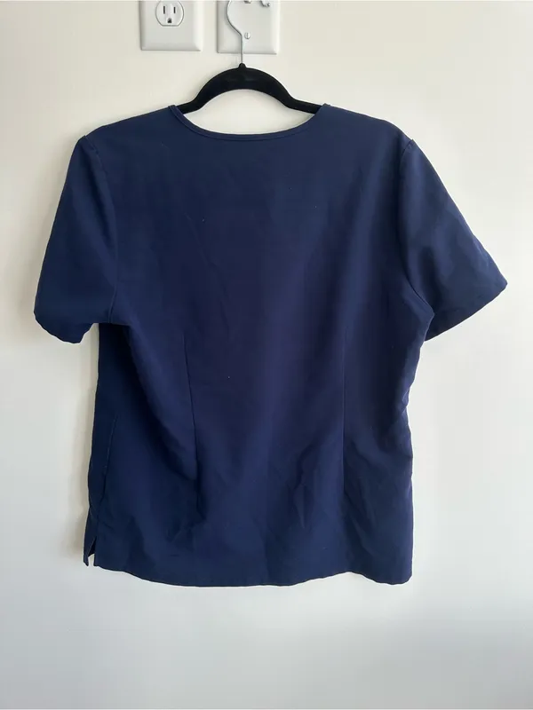 Figs Women’s Catarina Scrub Top in Navy - Image 11