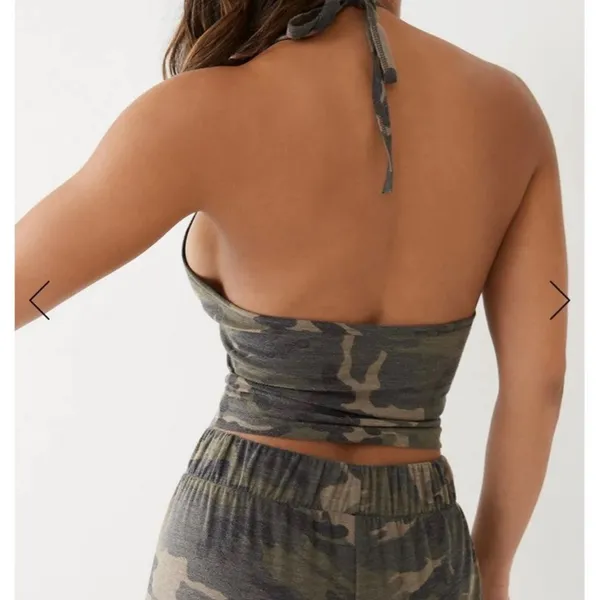 True religion Camo halter top - Image 2