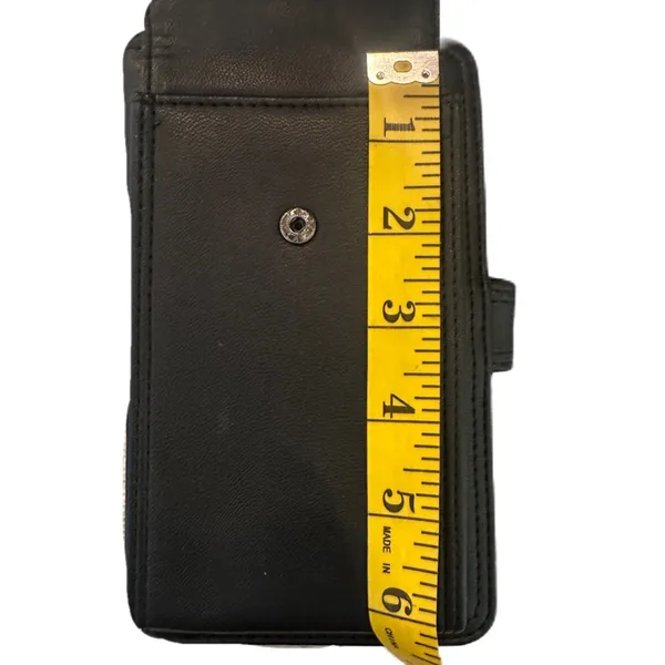 Women’s Black Crossbody Cell Phone Clutch‎ Wristlet - Image 13