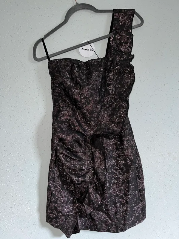 Revolve Jacquard Cocktail Dress Black - Image 4