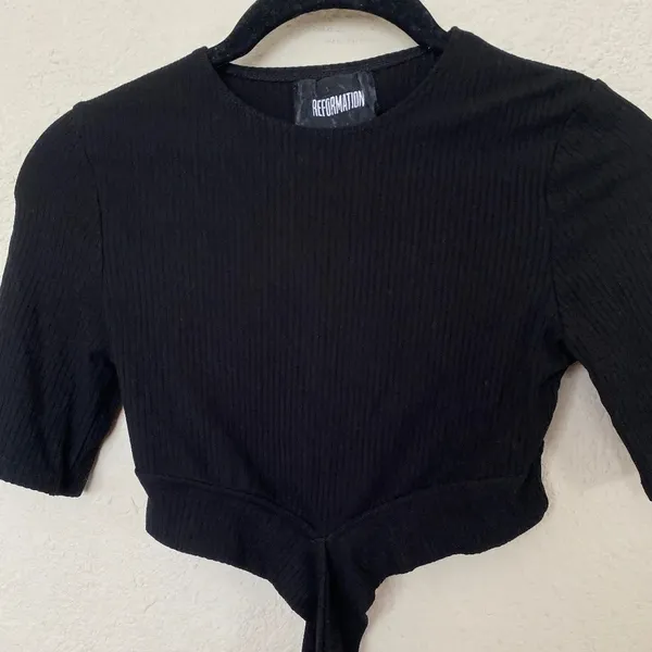Reformation‎ rib knit cut out criss cross crop top black Size S - Image 2
