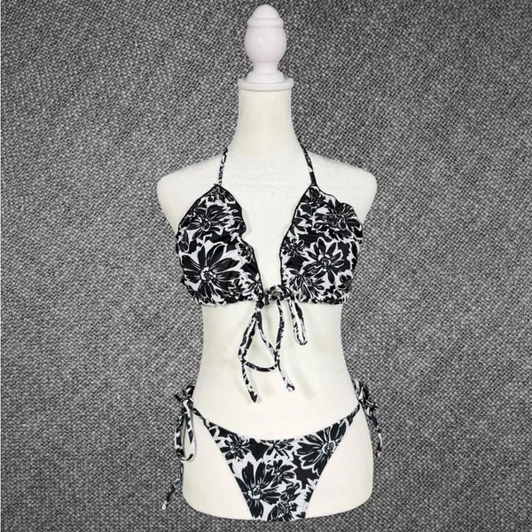 Black And White Floral Tie - Image 2