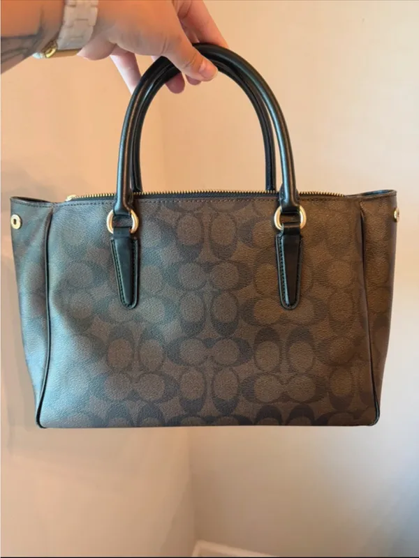 Coach Surrey Carryall Signature Satchel F67026 - Image 13