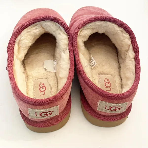 UGG‎ Size 9 Rust Red Short Classic Water Resistant Slipper Boot Slip On - Image 4