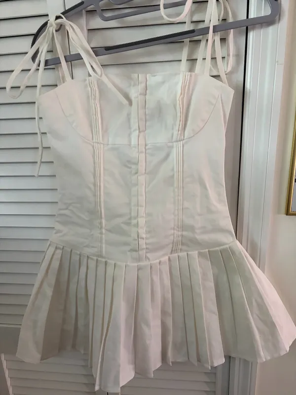 Edikted Mini Dress White never used with tags xs - Image 2
