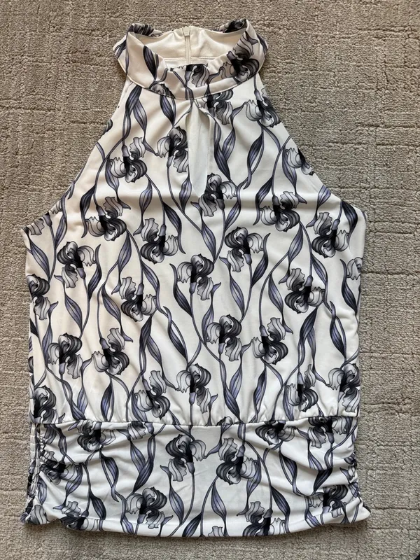 White House Black Market blue floral top sz S - Image 3