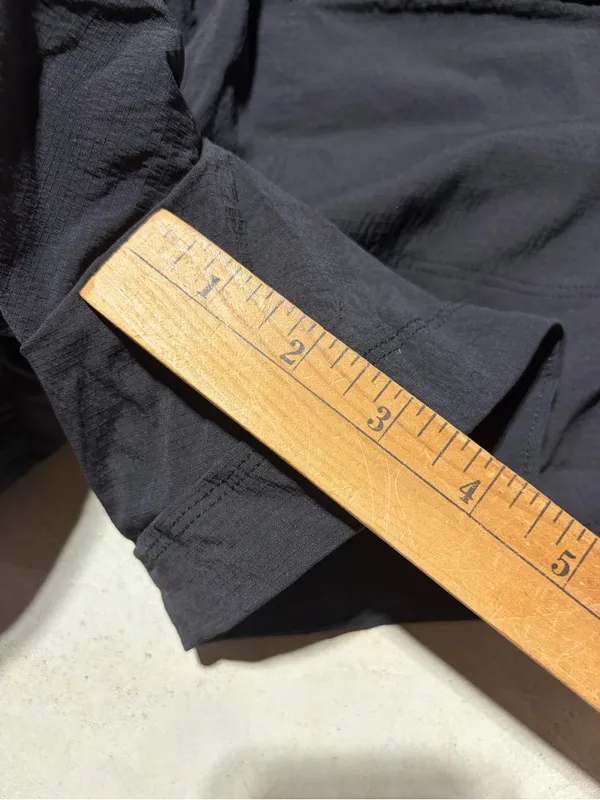 Athleta Black Women’s nylon Elastic Waist Shorts 10 - Image 8
