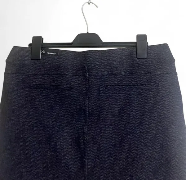 Liverpool Jean Co. Skirt Sz 14 Black/Gray Textured Casual Work Wear - Image 4