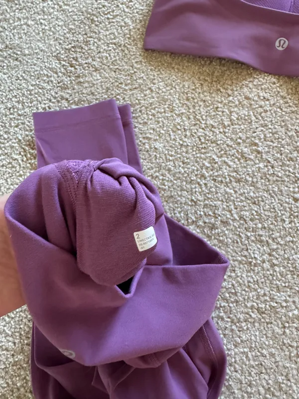 Lululemon light purple set - Image 3