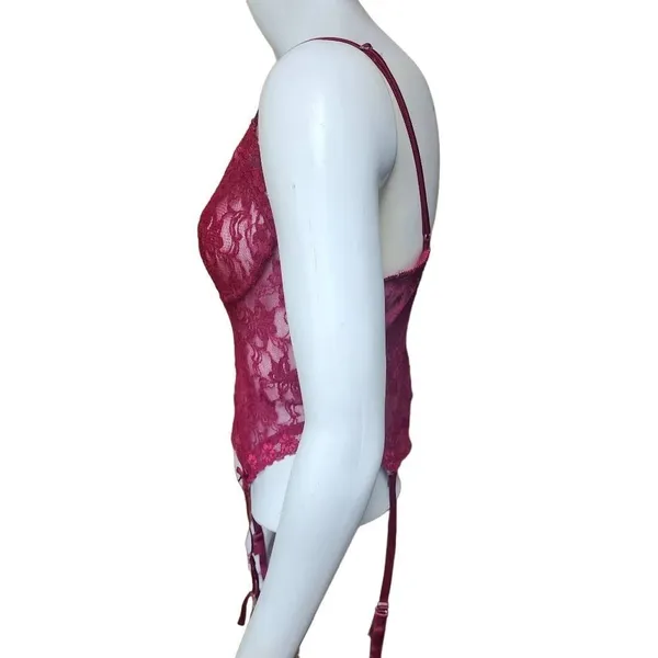 Frederick's of Hollywood Red Floral Lace Lingerie with Garter Clips (M) - Image 3