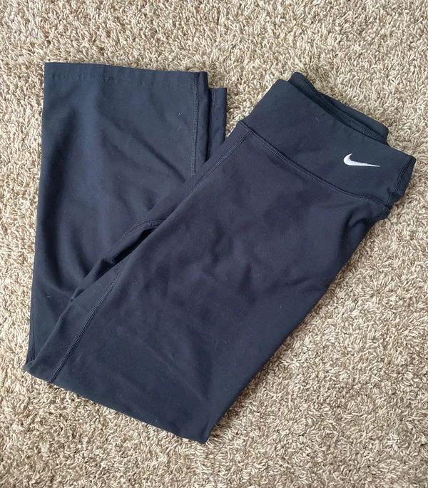 Nike Capris Leggings - Image 4