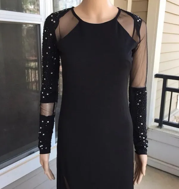 Juss Elegant Black Sheer-Panel Evening Gown stretch - Image 7