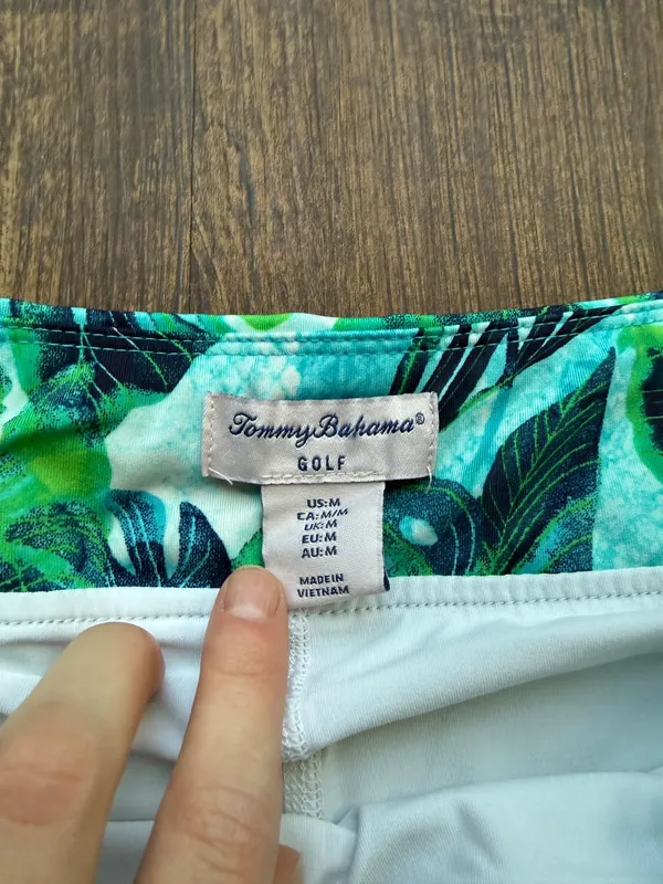 Tommy Bahama Women’s Azure Lagoon Tropical Golf & Tennis Skort -Size M - Image 3