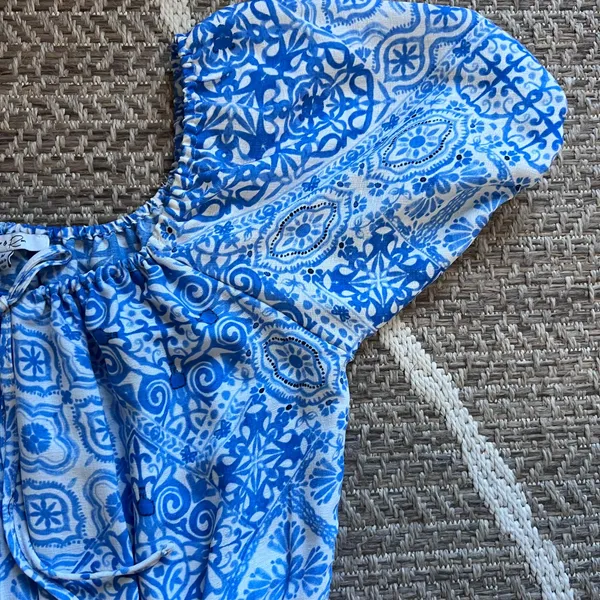 Parker and Rowe Dress Sz Medium - Image 3