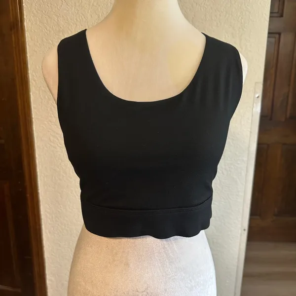 Fabletics Black Cross Back Large Sports Bra Tank Top Athletic Workout‎ Yoga - Image 3