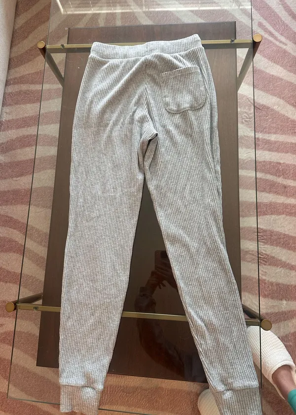 Alo Yoga Muse Sweatpants Athletic Grey Heather - Image 7
