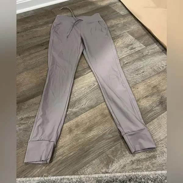 Halara purple joggers‎ M - Image 2