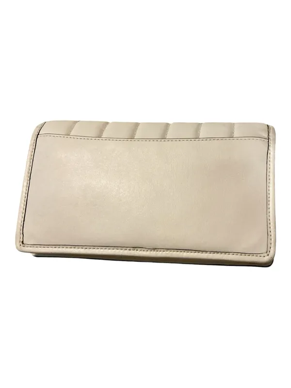 Coach Linear Quilted Leather Turnlock Crossbody Wallet in Chalk / Cream - Image 4