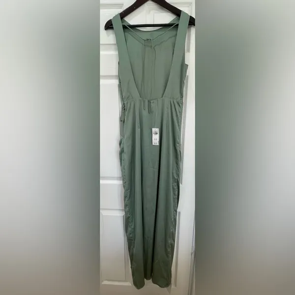 Abercrombie & Fitch Sage Green Satin Slip Dress Size M Tall - Image 2