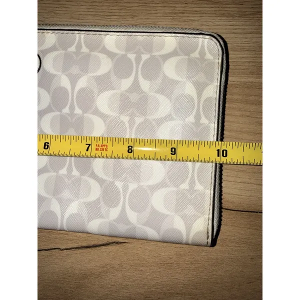 Coach‎ Peyton Dream C Slim Zip Around Wallet Wristlet Gray White Hang Tag G - Image 10