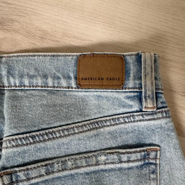 American Eagle Super High-Rise Baggy Straight - Image 4