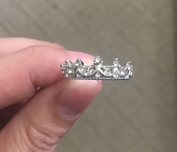 Silver Rhinestone Princess Crown Ring - Image 4
