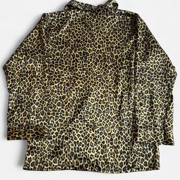 Victoria's Secret Women's Pajama Top S Leopard Print Satin-Like Black Tan - Image 4