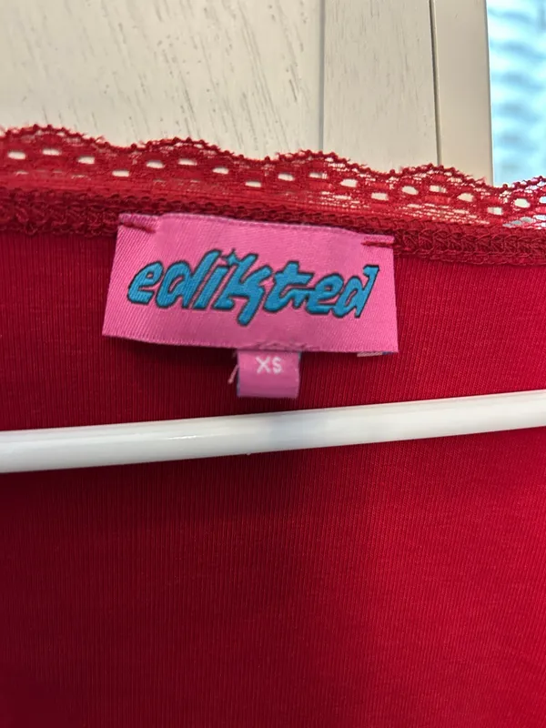 Edikted Red Top Long Sleeve - Image 3